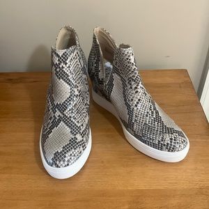 Nordstrom Rack Heeled Sneaker